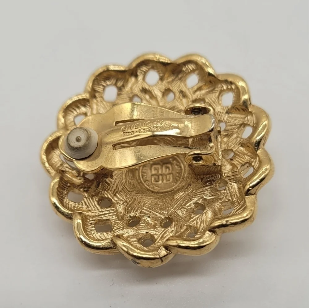 Vintage Signed Givenchy Gold Tone Flower Earrings Clips On​​​ - Picture 3 of 3